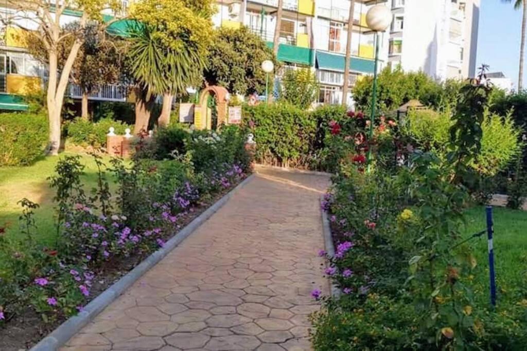Beautiful Sea Views Cozy Apartment 350 M From Beach Benalmadena Exterior photo